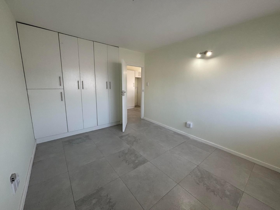 To Let 1 Bedroom Property for Rent in Northcliff Western Cape